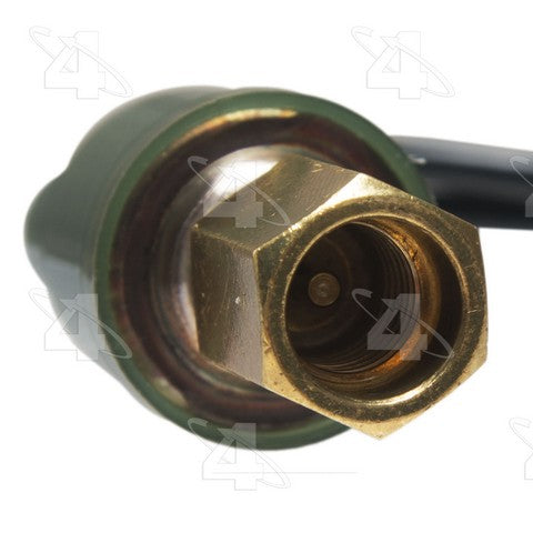 Four Seasons HVAC Pressure Switch P/N:37821 Fits: Mack Ch, Mack Cl, Mack Cs200p Mid-liner, Mack Cs250p Mid-liner, Mack Cs300p Mid-liner, Mack Cs300t Mid-liner, Mack Cv, Mack Cx, Mack Dm, Mack Dmm - Image 3