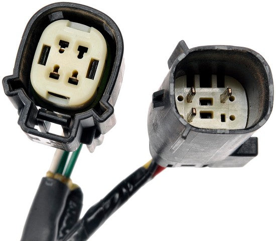 Dorman - OE Solutions Cámara de Asistencia de Estacionamiento P/N:590-084 Fits: Chevrolet Cheyenne, Chevrolet Silverado 1500, Chevrolet Silverado 2500, Chevrolet Silverado 2500 Hd, Chevrolet Silverado 3500, Chevrolet Silverado 3500 Hd, GMC Sierra - Image 3