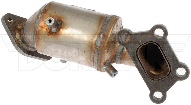 Dorman - OE Solutions Colector de escape con convertidor catalítico integrado P/N:674-068 Fits: Buick Enclave 24-18, Chevrolet Traverse 23-18, Chevrolet Traverse Limited 2024 - Image 4