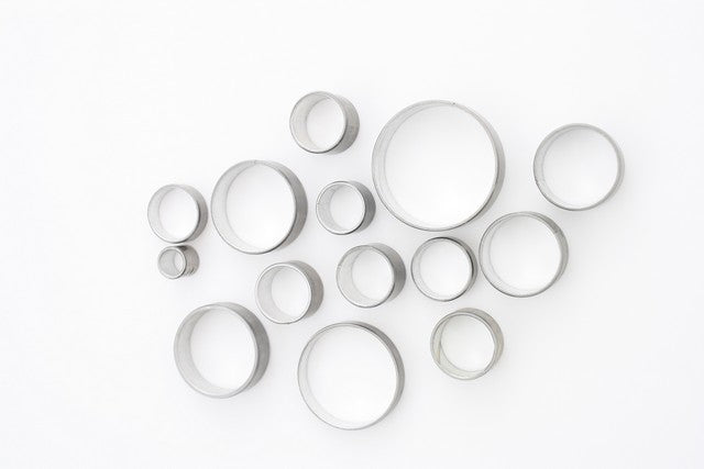 Pioneer Automotive Industries Automatic Transmission Bushing Kit P/N:754023 Fits: Ford Festiva 92-91, Isuzu I-mark 89-85, Isuzu Stylus 93-91, Mazda 323 87-86, Mazda 626 86-83, Mazda Glc 85-81, Mercury Tracer 1987, Pontiac Sunburst 88-85 - Image 1