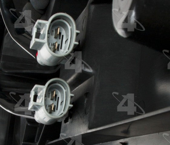 Four Seasons Dual Radiator and Condenser Fan Assembly P/N:76306 Fits: Chevrolet Captiva Sport 2012, Saturn Vue 10-08 - Image 3