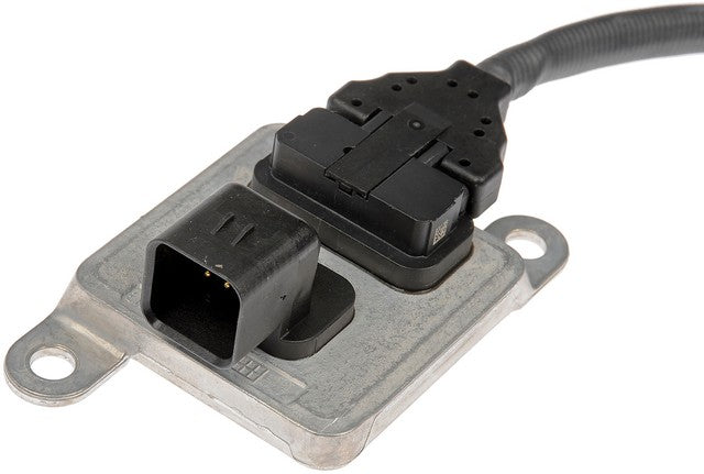 Dorman - OE Solutions Sensor de Óxido de Nitrógeno -NOx- P/N:904-422 Fits: Chevrolet Express 2500, Chevrolet Express 3500, Chevrolet Express 4500, Chevrolet Silverado 2500 Hd, Chevrolet Silverado 3500 Hd, GMC Savana 2500, GMC Savana 3500, GMC Savana 4500 - Image 4