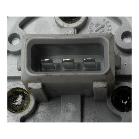 Standard Ignition Idle Air Control Valve P/N:AC398 Fits: Porsche 911 98-94 - Image 3