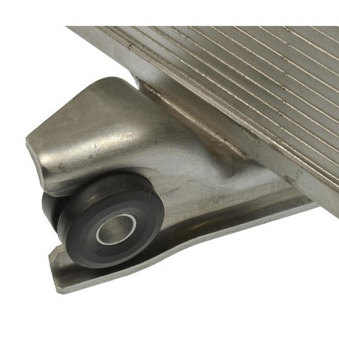 Standard Ignition Intercooler P/N:CAC1 Fits: Ford F-250 Super Duty 16-11, Ford F-350 Super Duty 16-11, Ford F-450 Super Duty 16-11, Ford F-550 Super Duty 16-11 - Image 3