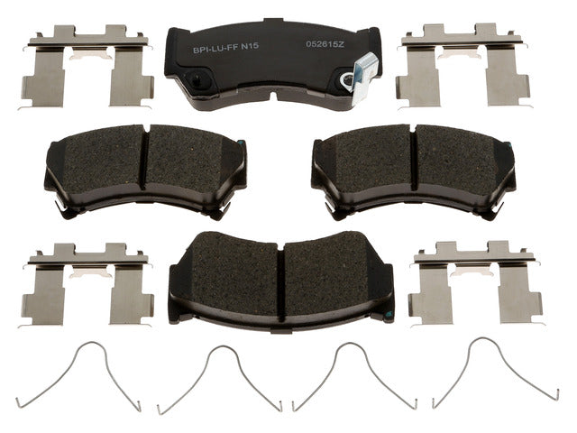 Raybestos Brakes Disc Brake Pad Set P/N:MGD668CH Fits: Nissan 200sx 98-95, Nissan Sentra 99-95 - Image 1