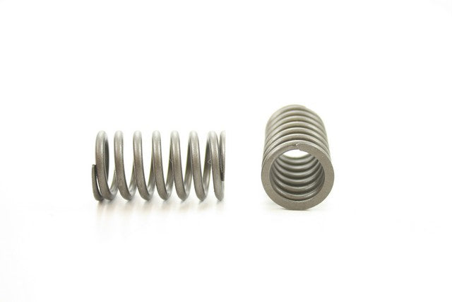 Pioneer Automotive Industries Engine Valve Spring P/N:RV-1368 Fits: Mazda 626 92-84, Mazda B2000 87-86, Mazda B2200 93-87, Mazda Mx-6 92-88 - Image 1