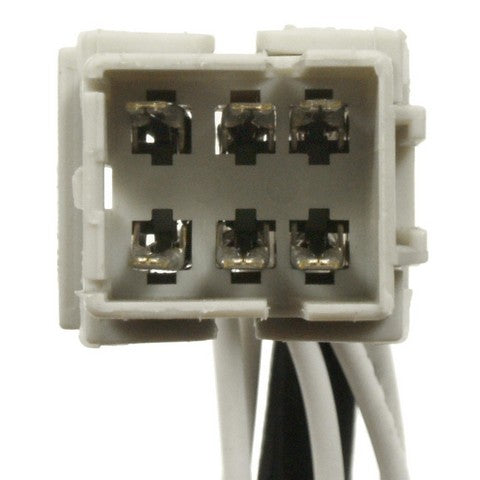 Standard Ignition Instrument Panel Harness Connector,Radio Power Connector,Speaker Connector P/N:S-1828 Fits: Chevrolet Blazer, Chevrolet C1500, Chevrolet C1500 Suburban, Chevrolet C2500, Chevrolet C2500 Suburban, Chevrolet C3500, Chevrolet C3500hd - Image 3