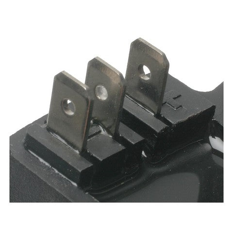 Standard Ignition Ignition Coil P/N:UF-202 Fits: Plymouth Laser 1990 - Image 3
