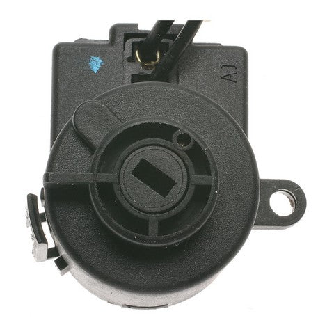 Standard Ignition Ignition Switch P/N:US-301 Fits: Ford Escort 95-91, Mercury Tracer 96-91 - Image 3