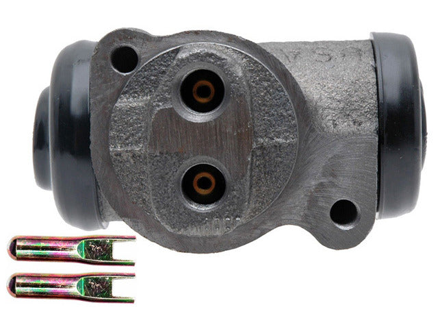 Raybestos Brakes Drum Brake Wheel Cylinder P/N:WC37319 Fits: International 1652sc, International 2554, International 2574, International 2654, International 2674, International 3900fc, International 400, International 500, International Ms - Image 3