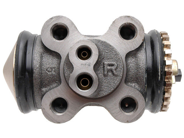 Raybestos Brakes Drum Brake Wheel Cylinder P/N:WC37942 Fits: Chevrolet W5500 Tiltmaster 94-88, GMC W5500 Forward 94-88, Isuzu Nrr 94-88 - Image 3