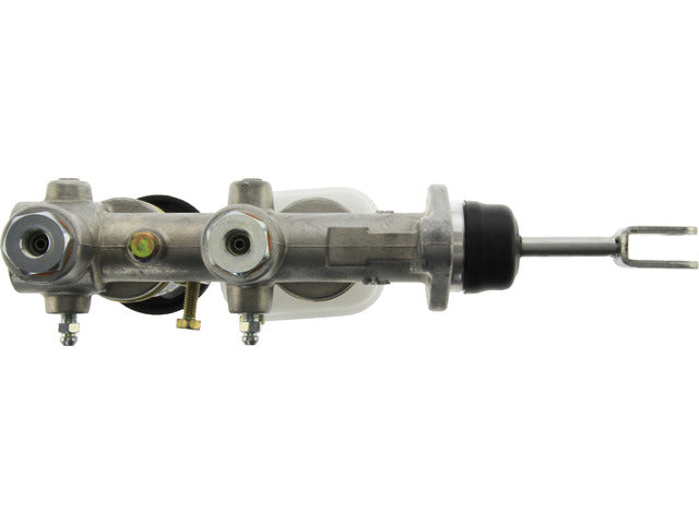 Centric Parts Brake Master Cylinder P/N:130.42001 Fits: Nissan 1200 73-71, Nissan B110 73-71 - Image 3