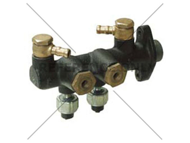 Centric Parts Brake Master Cylinder P/N:130.44300 Fits: Toyota Corona 73-69 - Image 1