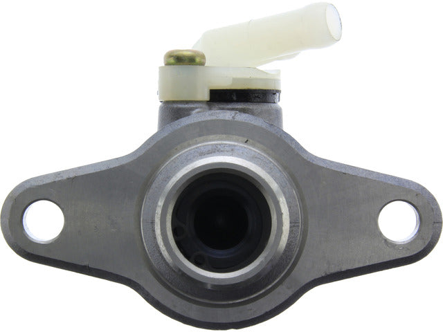 Centric Parts Brake Master Cylinder P/N:130.46517 Fits: Dodge Colt 1992, Plymouth Colt 1992 - Image 2