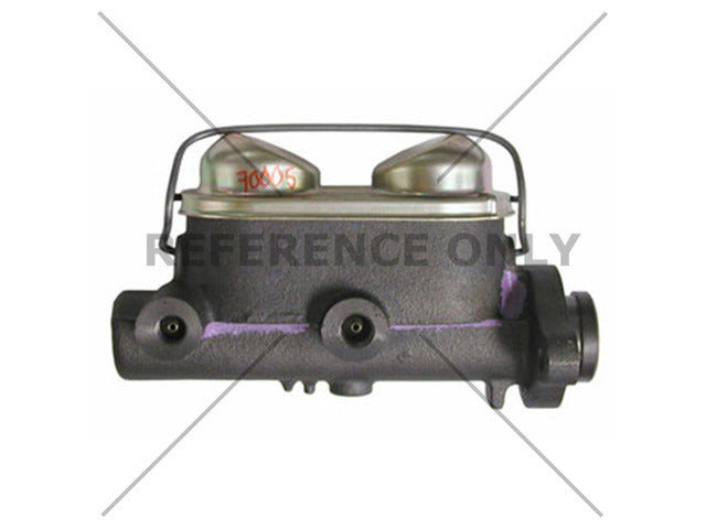Centric Parts Brake Master Cylinder P/N:130.70005 Fits: International 1000b, International 1000c, International 1100b, International 1100c, International M Series Van, International M1100, International M800, International M800 Navy - Image 1