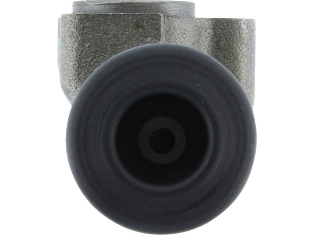 Centric Parts Drum Brake Wheel Cylinder P/N:134.66012 Fits: Chevrolet B60, Chevrolet C30 Pickup, Chevrolet C50, Chevrolet C60, Chevrolet P30, Chevrolet P30 Van, Chevrolet P40, Chevrolet P60, GMC B6000 - Image 4