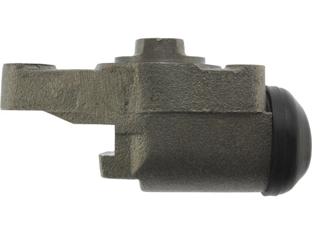 Centric Parts Drum Brake Wheel Cylinder P/N:134.83003 Fits: International 1724, International 1754, International 1824, International 1854, International 1924 S, International 1925 S, International 1954, International 1955, International Cargostar - Image 3