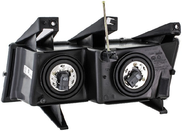 Dorman Headlight Assembly P/N:1591038 Fits: Chevrolet Colorado 06-04 - Image 2