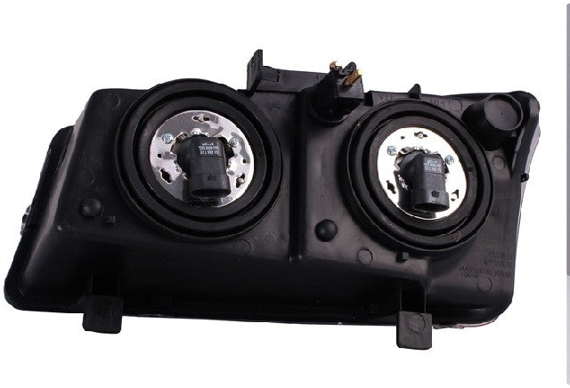 Dorman Headlight Assembly P/N:1591841 Fits: Chevrolet Avalanche 1500, Chevrolet Avalanche 2500, Chevrolet Silverado 1500, Chevrolet Silverado 1500 Classic, Chevrolet Silverado 1500 Hd, Chevrolet Silverado 1500 Hd Classic, Chevrolet Silverado 2500 - Image 3