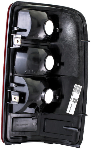 Dorman Tail Light Assembly P/N:1610123 Fits: Chevrolet Suburban 1500 03-00, Chevrolet Suburban 2500 03-00, Chevrolet Tahoe 03-01, GMC Yukon 03-01, GMC Yukon Xl 1500 03-00, GMC Yukon Xl 2500 03-00 - Image 4