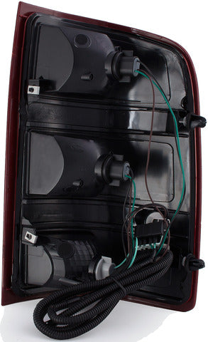 Dorman Tail Light Assembly P/N:1611236 Fits: GMC Sierra 1500 13-07, GMC Sierra 2500 Hd 14-07, GMC Sierra 3500 Hd 14-07 - Image 3