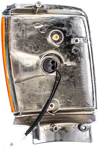 Dorman Turn Signal / Parking Light Assembly P/N:1630677 Fits: Toyota Pickup 88-87 - Image 3