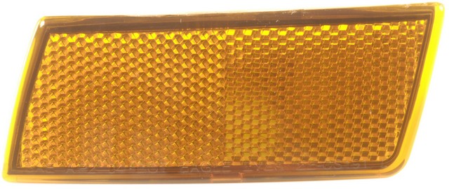Dorman Side Marker Light Assembly P/N:1631197 Fits: Chrysler 300 07-05 - Image 1