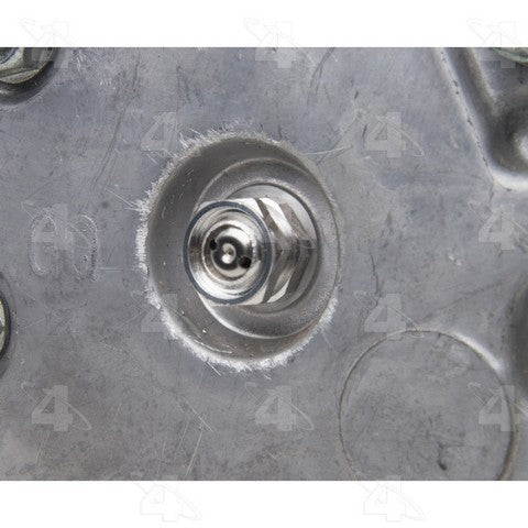 Four Seasons A/C Compressor P/N:168525 Fits: Kenworth T2000 2003, Kenworth T2000 2006, Kenworth T300 08-06, Kenworth T600a 2007 - Image 2