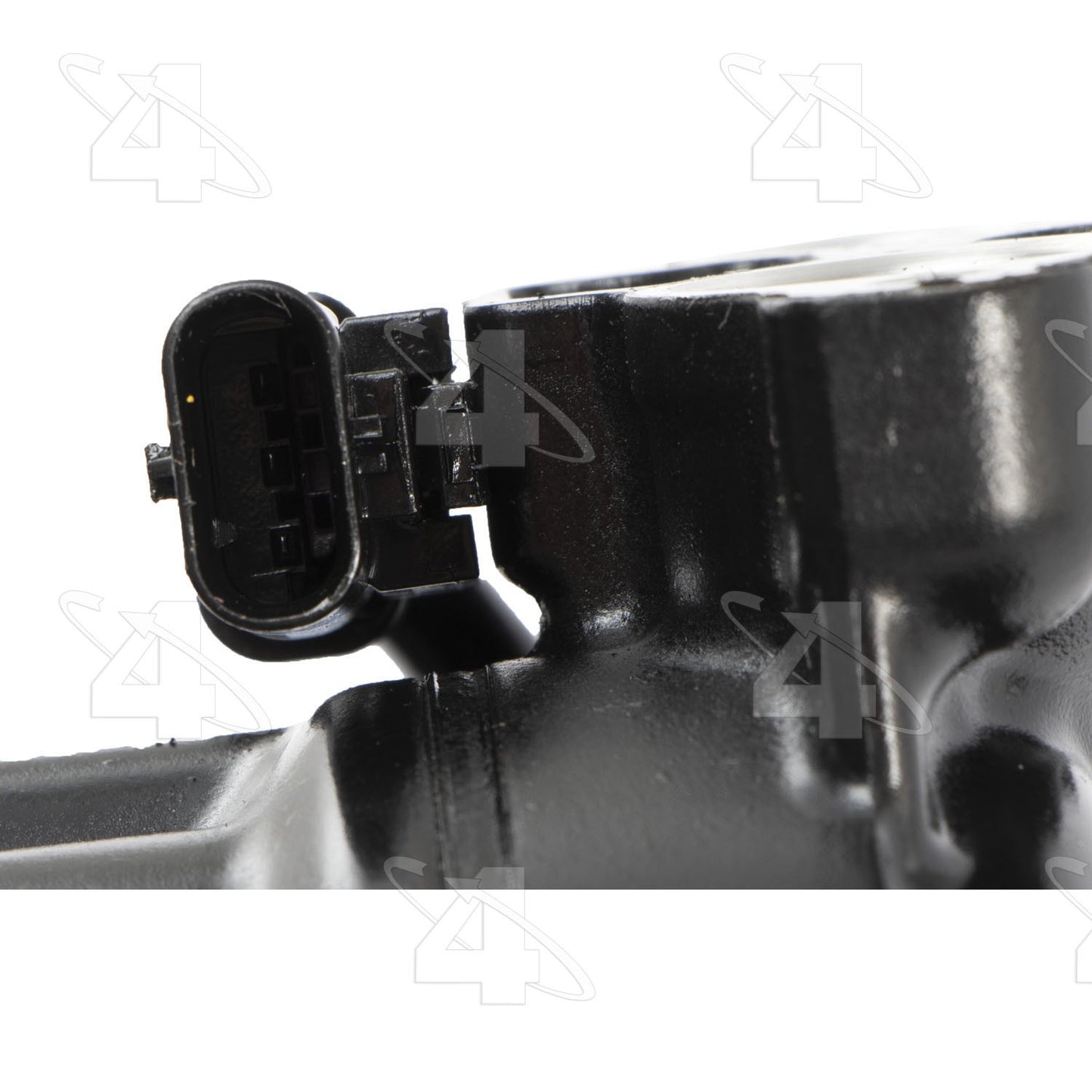 Four Seasons A/C Compressor P/N:197501 Fits: Jaguar E-pace, Jaguar F-pace, Jaguar F-type, Jaguar Xe, Jaguar Xf, Jaguar Xj, Jaguar Xjr575, Land Rover Defender 110, Land Rover Defender 130 - Image 4