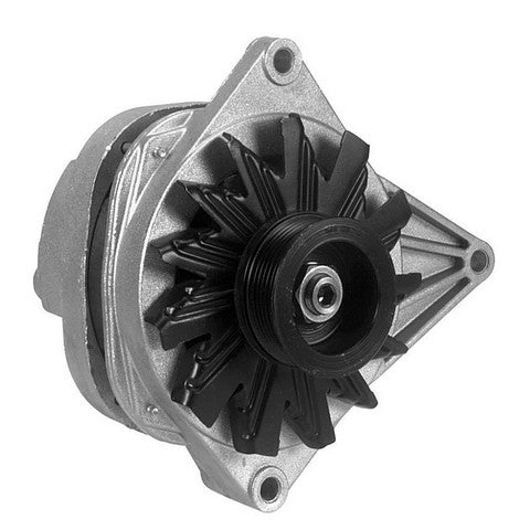 DENSO Auto Parts Alternator P/N:210-5189 Fits: Buick Park Avenue 1995, Oldsmobile 88 1995, Oldsmobile 98 1995, Pontiac Bonneville 1995 - Image 1
