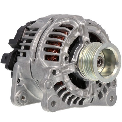 DENSO Auto Parts Alternator P/N:210-6200 Fits: Volkswagen Beetle 05-99, Volkswagen Golf 06-99, Volkswagen Jetta 05-99 - Image 1