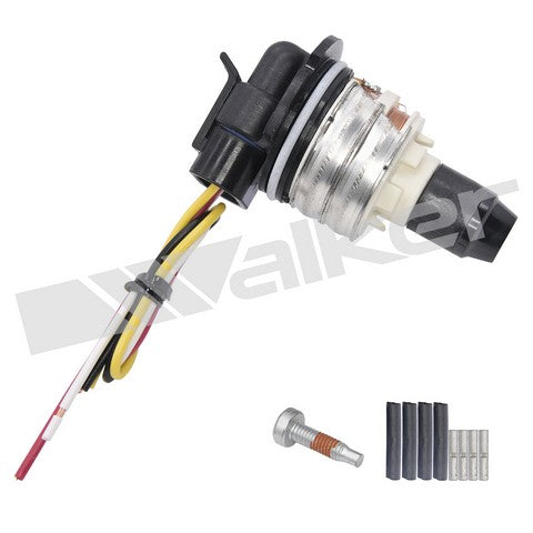 Walker Products Fuel Injection Idle Air Control Valve P/N:215-91078 Fits: Chevrolet Cavalier 05-02, Chevrolet Classic 05-04, Oldsmobile Alero 04-02, Pontiac Grand Am 05-02, Pontiac Sunfire 05-02, Saturn Ion 04-03 - Image 1