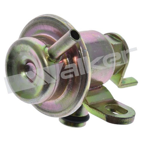 Walker Products Fuel Injection Pressure Regulator P/N:255-1147 Fits: Toyota Camry 96-95, Toyota Celica 99-95, Toyota Mr2 1995 - Image 1