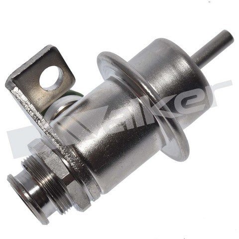 Walker Products Fuel Injection Pressure Regulator P/N:255-1190 Fits: Buick Rainier 2004, Chevrolet Trailblazer 04-02, GMC Envoy 04-02, Isuzu Ascender 04-03, Oldsmobile Bravada 04-02 - Image 2