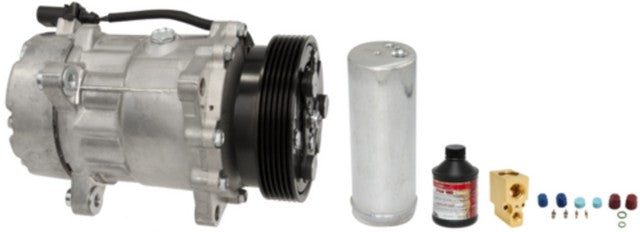 Four Seasons A/C Compressor Kit P/N:3772NK Fits: Audi Tt 06-02, Audi Tt 2000, Audi Tt Quattro 06-02, Audi Tt Quattro 2000, Volkswagen Golf 06-99, Volkswagen R32 2004 - Image 1