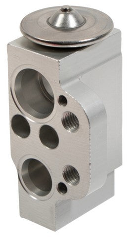 Four Seasons A/C Expansion Valve P/N:39696 Fits: Volkswagen Beetle 19-17, Volkswagen Passat 22-18 - Image 1