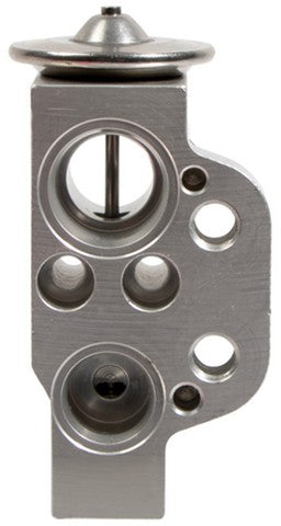 Four Seasons A/C Expansion Valve P/N:39696 Fits: Volkswagen Beetle 19-17, Volkswagen Passat 22-18 - Image 3