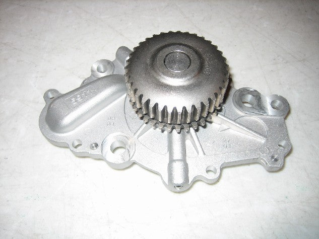 Gates Engine Water Pump P/N:42015 Fits: Chrysler 300 10-08, Chrysler Sebring 10-08, Dodge Avenger 10-08, Dodge Charger 10-08, Dodge Magnum 2008 - Image 1