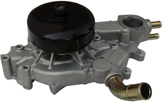 Gates Engine Water Pump P/N:45005 Fits: Buick Rainier, Cadillac Escalade, Cadillac Escalade Esv, Cadillac Escalade Ext, Chevrolet Avalanche 1500, Chevrolet Cargo Van, Chevrolet Express 1500, Chevrolet Express 2500, Chevrolet Express 3500 - Image 1