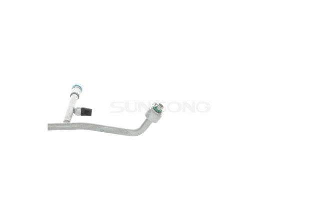 Sunsong A/C Refrigerant Discharge / Suction Hose Assembly P/N:5203779 Fits: Ford Ranger 01-98, Mazda B2500 01-98 - Image 3