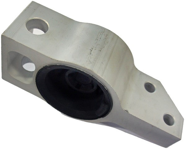 Dorman - OE Solutions Buje de Brazo de Control de Suspensión P/N:523-660 Fits: Volkswagen Cc 17-09, Volkswagen Passat 10-06, Volkswagen Passat Cc 12-09, Volkswagen Tiguan 17-09, Volkswagen Tiguan Limited 18-17 - Image 1