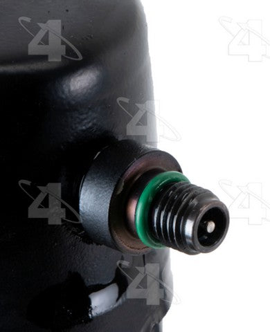 Four Seasons A/C Refrigerant Discharge / Suction Hose Assembly P/N:56360 Fits: Ford Taurus 05-02, Mercury Sable 05-02 - Image 4