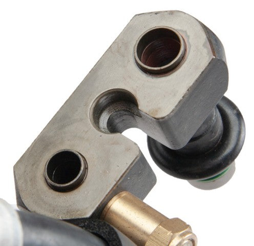 Four Seasons A/C Refrigerant Discharge / Suction Hose Assembly P/N:56381 Fits: Ford Country Squire 91-89, Ford Ltd Crown Victoria 91-89, Lincoln Town Car 90-89, Mercury Colony Park 91-89, Mercury Grand Marquis 91-89 - Image 3