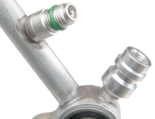 Four Seasons A/C Refrigerant Discharge / Suction Hose Assembly P/N:56512 Fits: Dodge Ram 1500 97-96, Dodge Ram 2500 97-96, Dodge Ram 3500 97-96, Dodge Ram 4000 97-96, Dodge Ramcharger 1996, Jeep Grand Cherokee 96-95 - Image 3