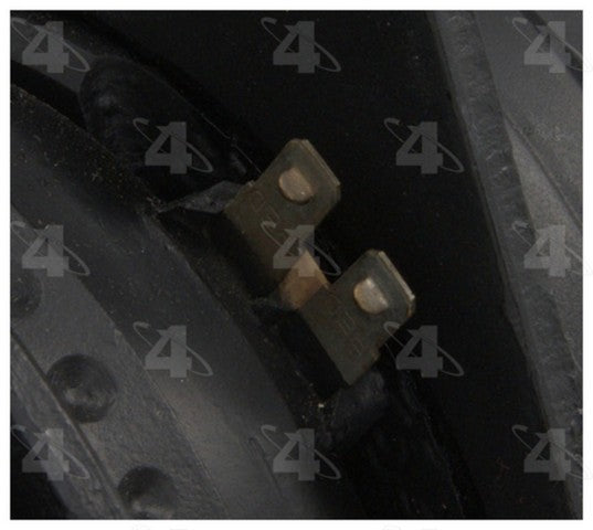 Four Seasons A/C Compressor P/N:57094 Fits: Buick Century, Buick Electra, Buick Estate Wagon, Buick Lesabre, Buick Regal, Buick Riviera, Buick Skylark, Cadillac Commercial Chassis, Cadillac Deville, Cadillac Eldorado - Image 2