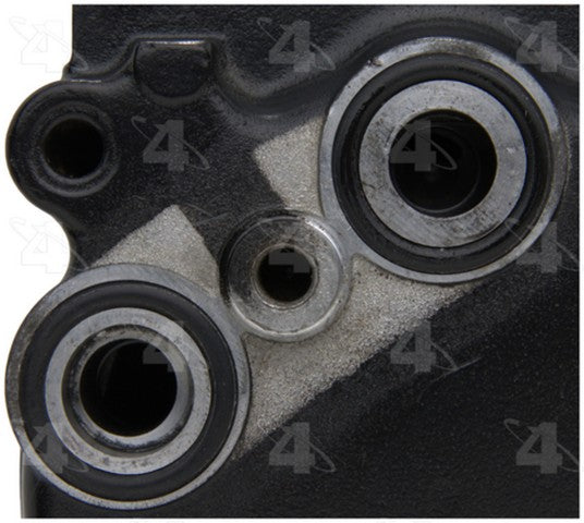 Four Seasons A/C Compressor P/N:57159 Fits: Ford E-350 Econoline 1998, Ford E-350 Econoline Club Wagon 01-98, Ford E-350 Super Duty 01-99, Ford E-450 Econoline Super Duty 01-99 - Image 2