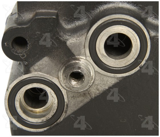 Four Seasons A/C Compressor P/N:57161 Fits: Ford Cougar 1990, Ford F-250 Super Duty 03-99, Ford F-350 Super Duty 03-99, Ford F-450 Super Duty 03-99, Ford F-550 Super Duty 03-99, Ford Thunderbird 95-89, Mercury Cougar 90-89 - Image 3