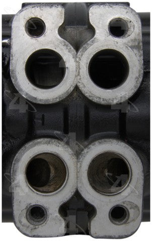 Four Seasons A/C Compressor P/N:57303 Fits: Mercedes-benz 190d, Mercedes-benz 190e, Mercedes-benz 260e, Mercedes-benz 300cd, Mercedes-benz 300ce, Mercedes-benz 300d - Image 3