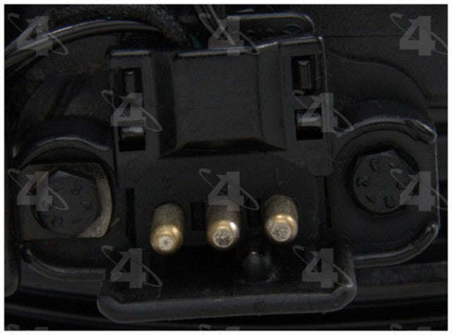 Four Seasons A/C Compressor P/N:57334 Fits: Mercedes-benz 190d, Mercedes-benz 190e, Mercedes-benz 260e, Mercedes-benz 300ce, Mercedes-benz 300d, Mercedes-benz 300e, Mercedes-benz 300se, Mercedes-benz 300sel, Mercedes-benz 300te - Image 5