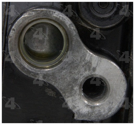 Four Seasons A/C Compressor P/N:57533 Fits: Saturn Sc1 95-94, Saturn Sc2 95-94, Saturn Sl 95-94, Saturn Sl1 95-94, Saturn Sl2 95-94, Saturn Sw1 95-94, Saturn Sw2 95-94 - Image 5
